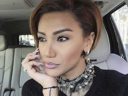 Röya oğlu və Hacı Nuranla xəstəxanaya yollandı