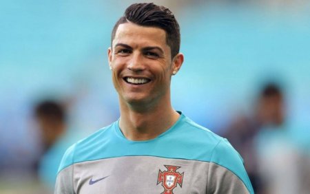 Ronaldo Cerarda mesaj göndərdi