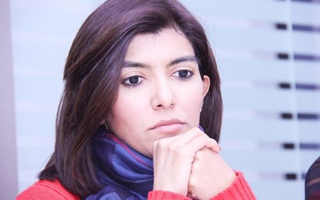 “Köməyə ehtiyacımız var…”- Yanan binada qalan jurnalist