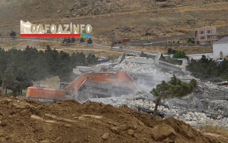 Prezidentin “sökün” əmrindən sonrakı vəziyyət