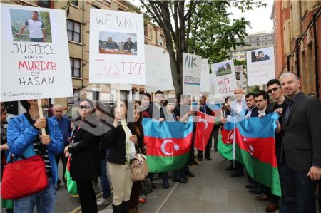 Azərbaycanlılar Londonda etiraz aksiyası keçirdi