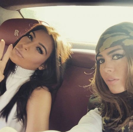 Kim Kardaşyanın ən yaxın rəfiqəsi Qəbələdə