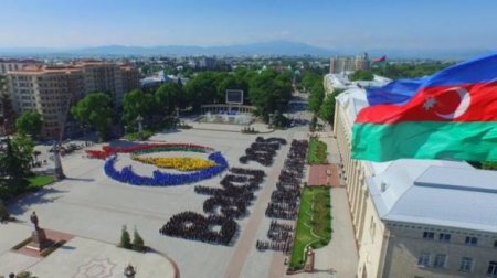 Gəncədəki Bakı 2015 fləşmobu“Ginnesin rekordlar kitabı”na düşə bilər