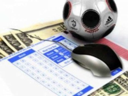 Qanunsuz futbol qumarı gizli pul axınını gücləndirir