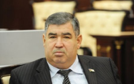 Deputat oğlunun saxlanılmasından danışdı