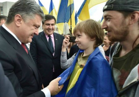 Prezident oliqarxları yox edir