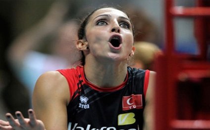 Türkiyə yığmasının üzvü Bakı klubunda