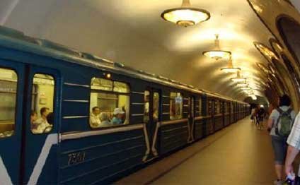 Bakı metrosunda problem yaranıb