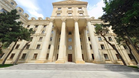Rəsmi Bakı tutulduğu deyilən türk diplomatla bağlı açıqlama yaydı
