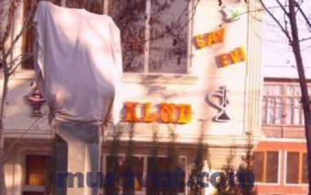 Rəsulzadə abidəsinin üzərindəki çuval götürüldü