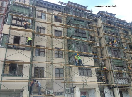 Binaların üzlüklərinin dəyişdirilməsi işi sürətlə davam edir - SON 3 GÜN
