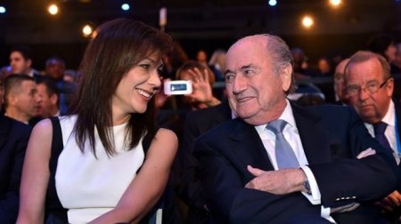 Blatter erməni sevgilisinə görə istefa verdi