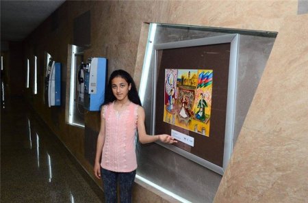 Bakı metrosunda kreativ sərgi