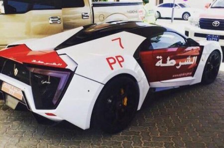 Ərəb polisi dünyanın ən nadir “supercar”ını aldı