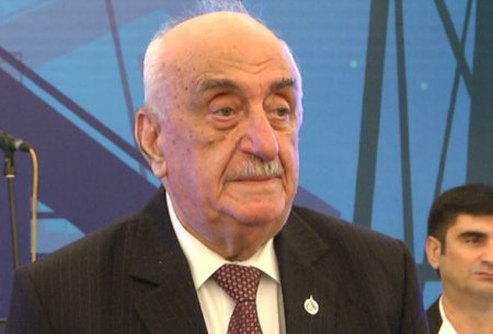 Xoşbəxt Yusifzadə: Azərbaycanın 4 milyard ton neft ehtiyatı var