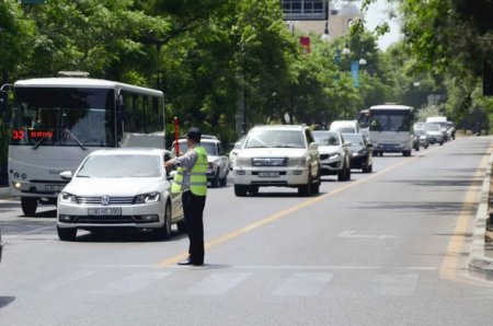 NİİM: “Oyunlar zolağı”na daxil olan avtomobillərin sayı minimuma enib