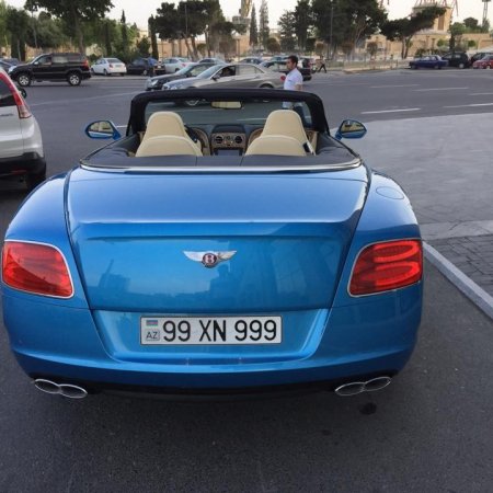 Xəyyamın 270 minlik avtomobili