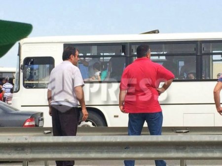 Bakıda dəhşətli qəza: Sərnişin avtobusu "KamAZ"la toqquşdu, ölən var