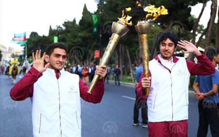İlham Əliyevin ailəsi məşəllə