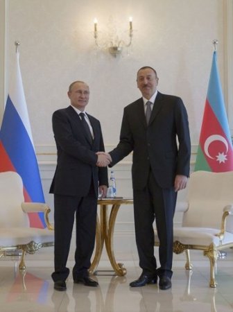 İlham Əliyevlə Vladimir Putin arasında danışıqlar başladı
