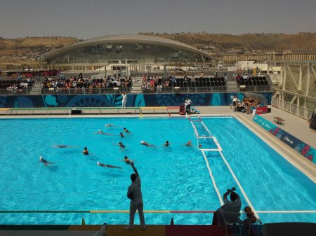 Su polosu üzrə yarışlar davam edir