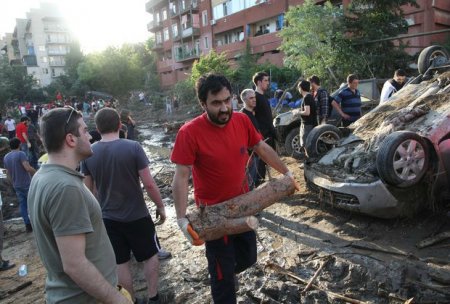 Tiflisi leysan yox, Saakaşvili batırdı