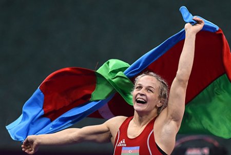 Associated Press: Mariya Stadnik və baldızının fərqli taleyi