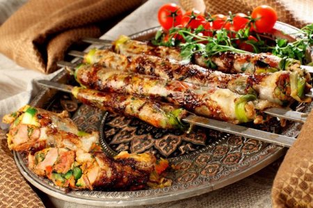 Rusiya idmançıları Azərbaycan mətbəxinə üstünlük verirlər