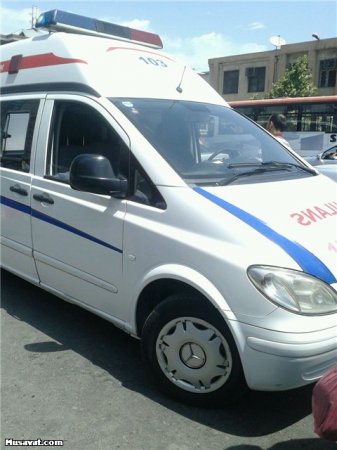 Bakıda yol polisi-sürücü davası: xəsarət alan var