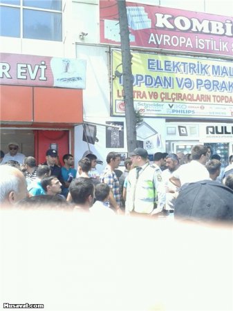 Bakıda yol polisi-sürücü davası: xəsarət alan var