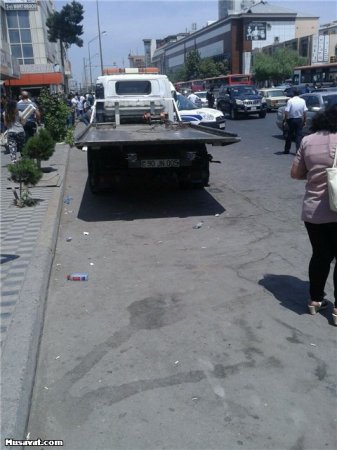 Bakıda yol polisi-sürücü davası: xəsarət alan var