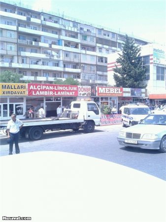 Bakıda yol polisi-sürücü davası: xəsarət alan var