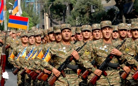 Qarabağdakı ordu İrəvana aparıldı