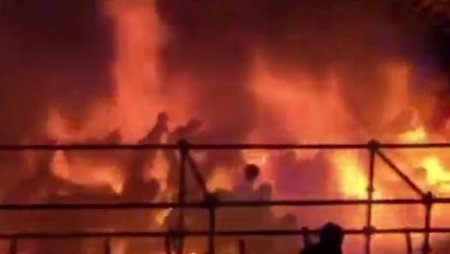 Dəhşətli yanğının şok görüntüləri, insanlar diri-diri yanır