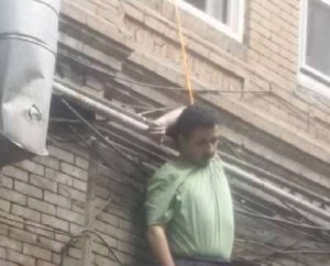 Təbrizdə otelin pəncərəsindən asılmış halda tapılan şəxs Bakıdandır?