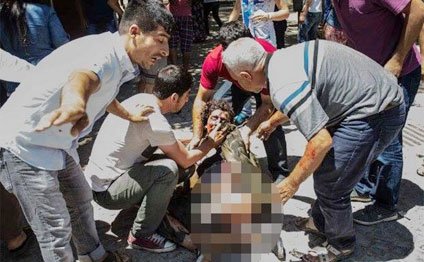 Kamikadze qadın paltarı geyinmiş kişidir?