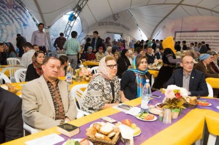 Moskvada Leyla Əliyevanın adından iftar süfrəsi verilib
