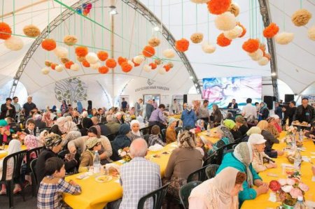 Moskvada Leyla Əliyevanın adından iftar süfrəsi verilib