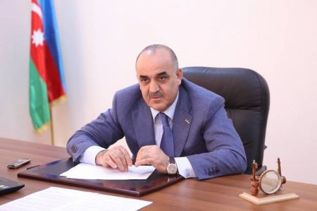 Səlim Müslümov işsizlikdən sığorta sisteminin qurulmasını istəyir