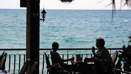 Türkiyədə rusiyalı turisti zorlayan otel işçisi həbs edilib