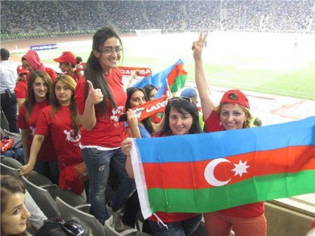 Azərbaycanın ilk qadın fan klubu