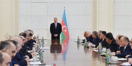 Dərman milyonları kimin cibinə axır?