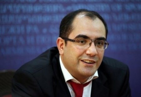 Qraçya Rostomyan: Bakıya səfərdən sonra mən itləri də sevməyə başlamışam