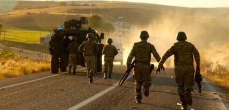Türkiyənin bir çox şəhərində terror hadisələri baş verdi
