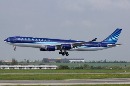 AZAL qiymətləri endirdi: İstanbul və Antalya - 99 avroya