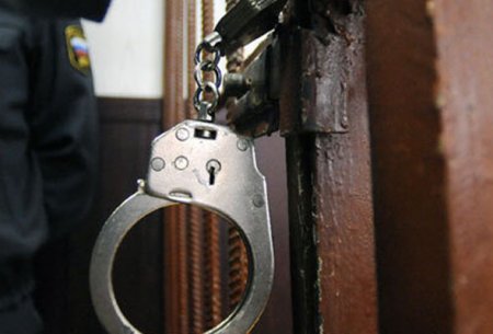 Azərbaycanlı və arvadı Rusiyada heroin satışına görə cəza çəkəcəklər