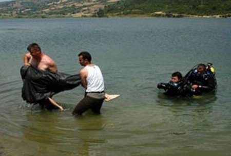 Xəzər dənizindən 2 meyit çıxarıldı
