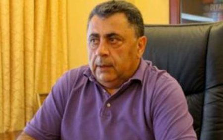 Şeyxin qardaşı: Kişilik şortiklə ölçülmür