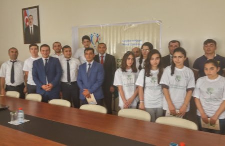 Bakı və Gədəbəydə təlimlər keçirldi
