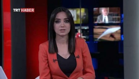 Şəhid xəbərini çatdıran aparıcı göz yaşlarını saxlaya bilmədi